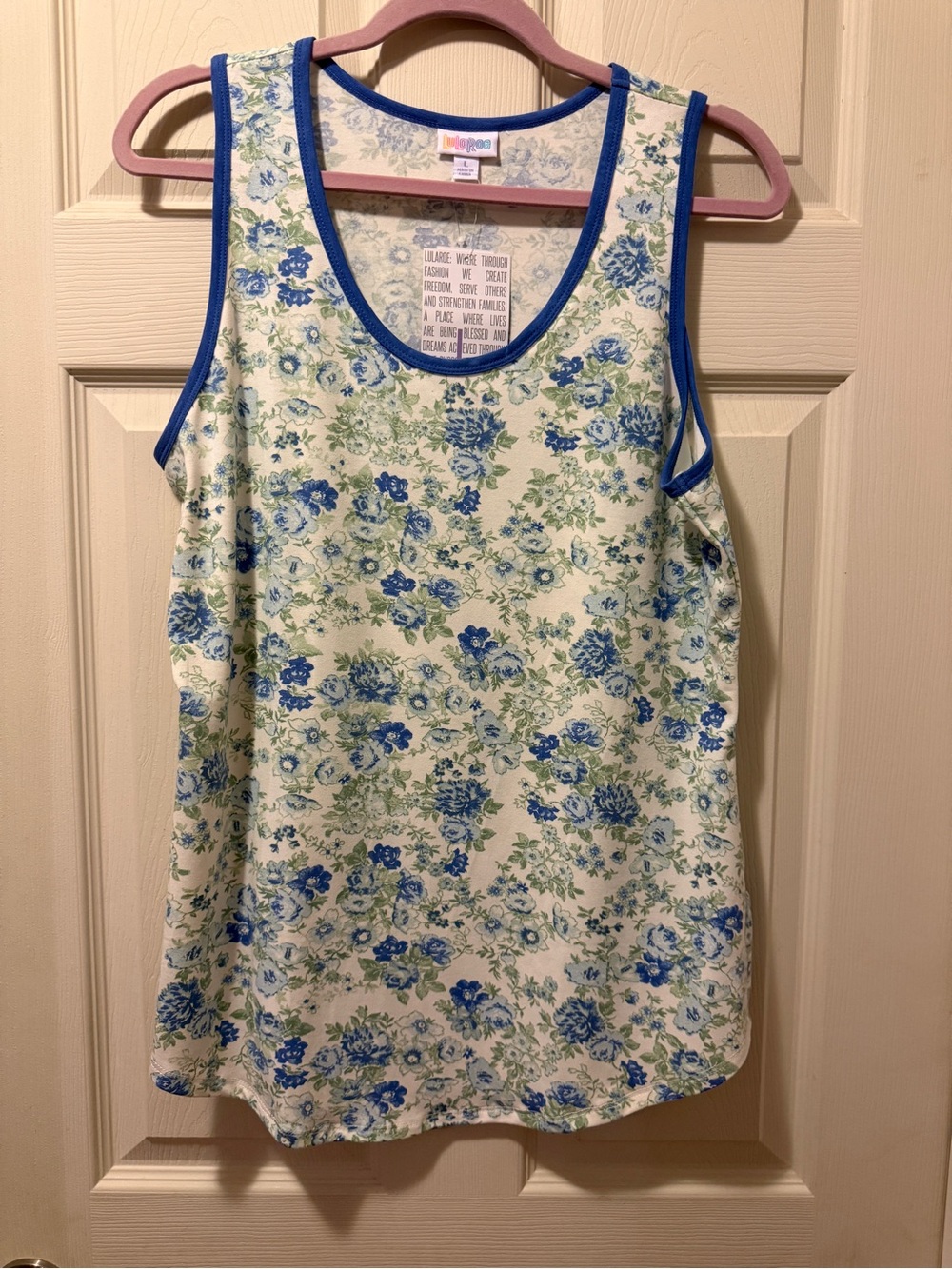 LuLaRoe Tank Top Large BNWT dainty blue floral print